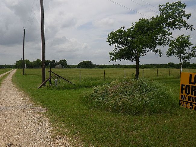 Additional photo 1 of property located at 3519 W Tours Rd