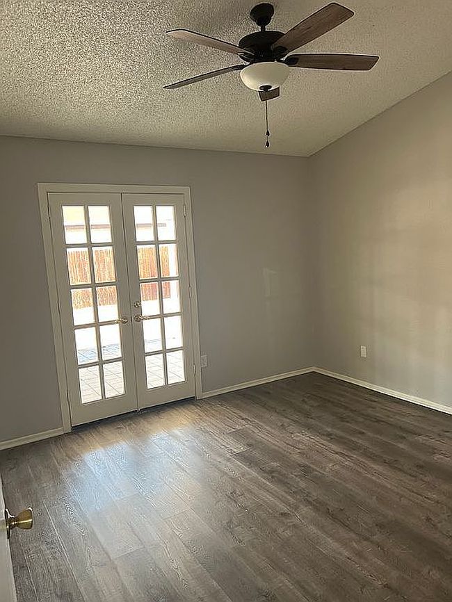 Photo of 321 Vaquero Trl, Imperial, CA