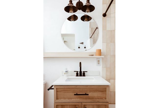 Additional photo 3 of property located at 2602 E Prince Rd