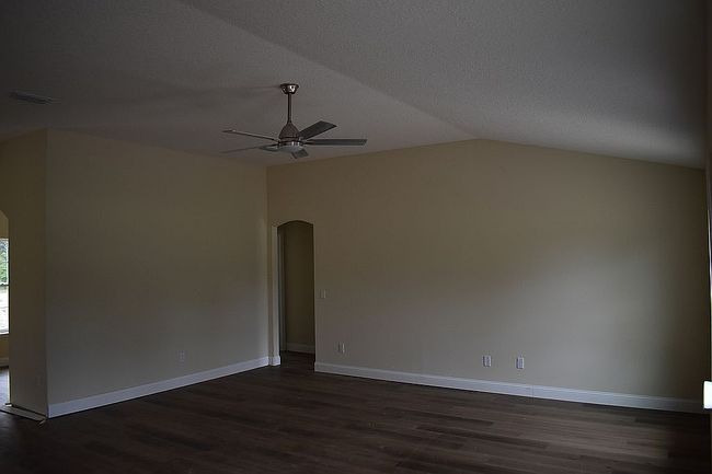 Photo of 451640 Dixie Ave, Callahan, FL