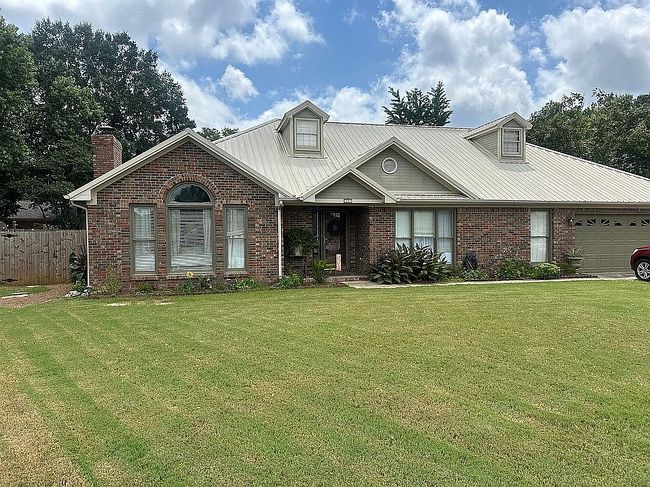 Photo of 1307 Cedarwood Pl Sw, Decatur, AL