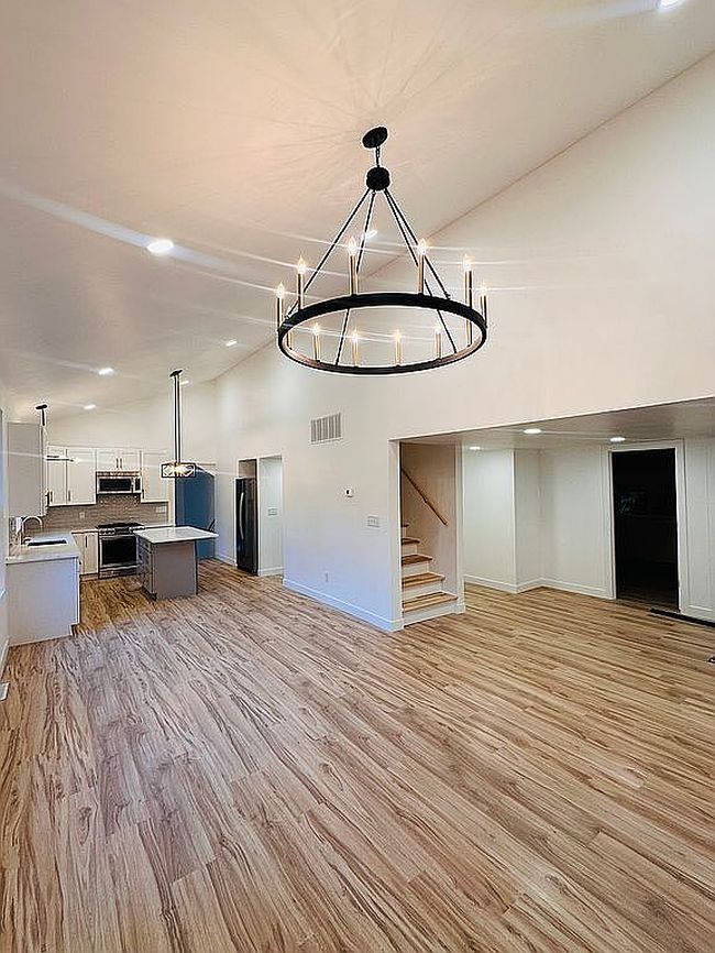 Photo of 63351 Oak Rd, South Bend, IN