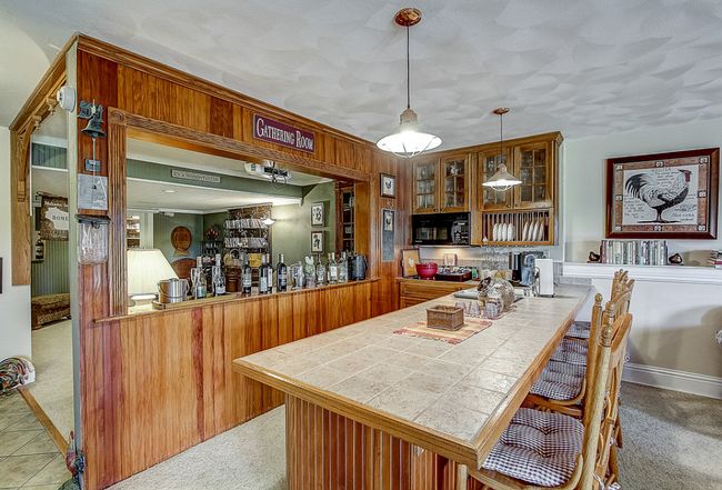 Image of 5525 Portage Rd