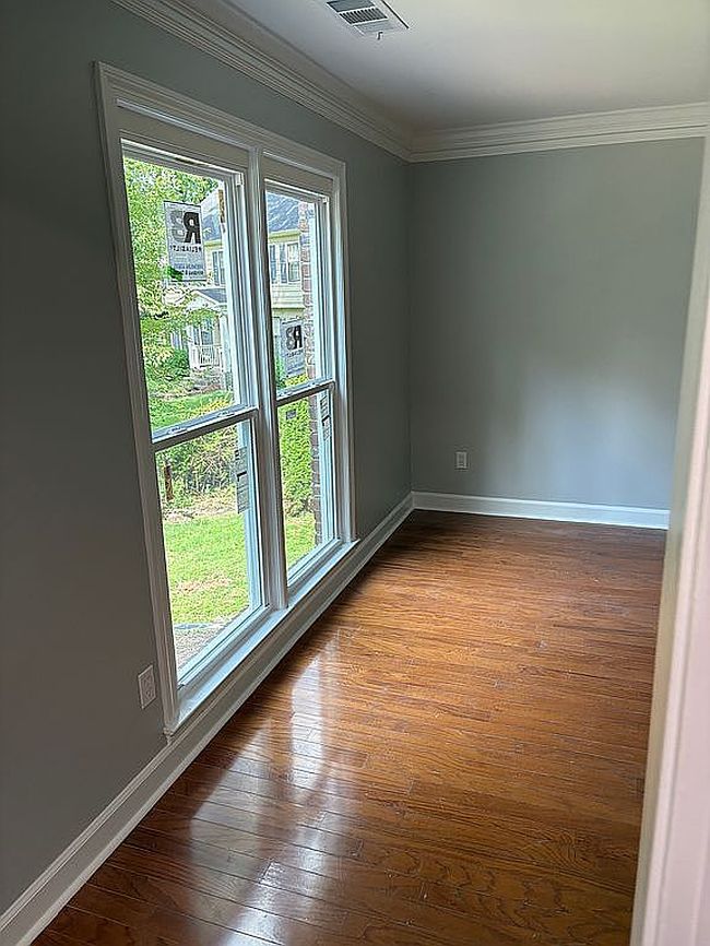 Photo of 8449 Glenbrae Cv, Germantown, TN