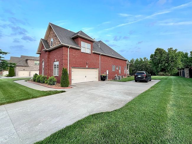 Photo of 1956 Boyer Blvd, Clarksville, TN
