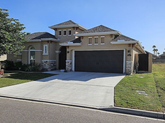 Photo of 3905 Hummingbird Ln, Mission, TX