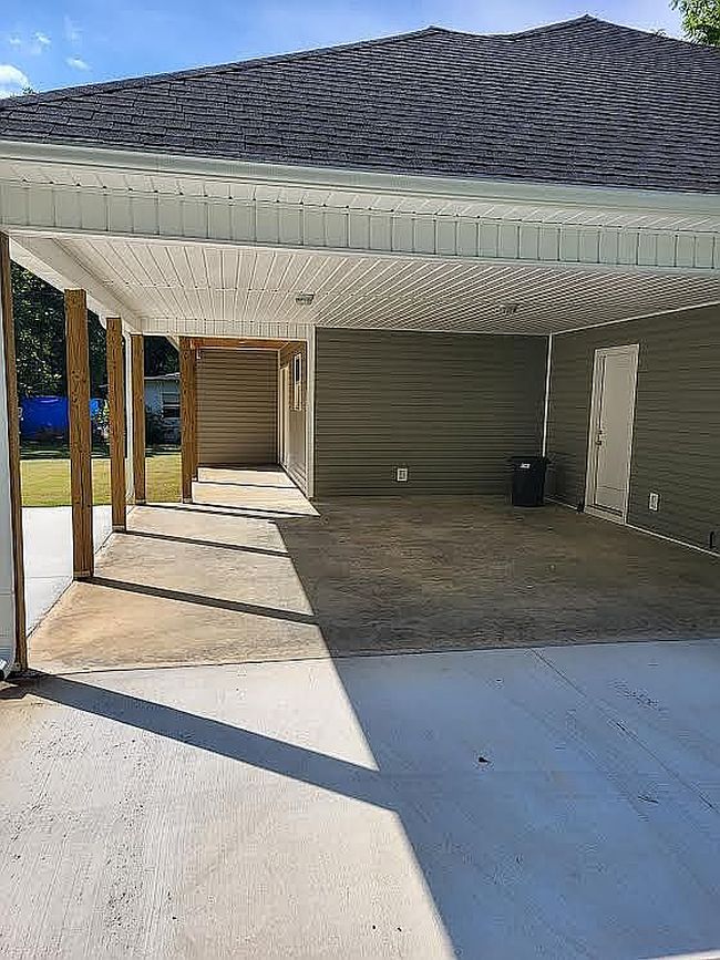 Photo of 405 2nd St S, Oneonta, AL