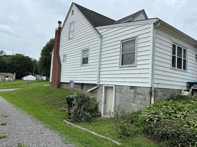 Photo of 326 Crawford Dr, Hermitage, PA