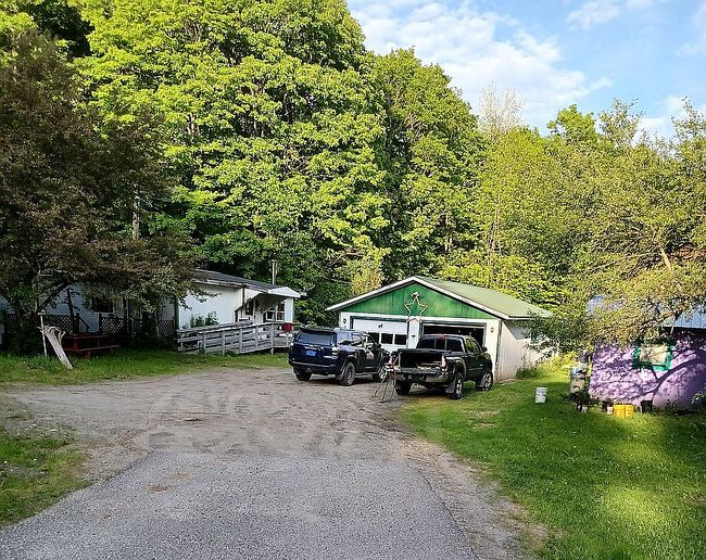 Photo of 30 Garfield Rd, Hyde Park, VT