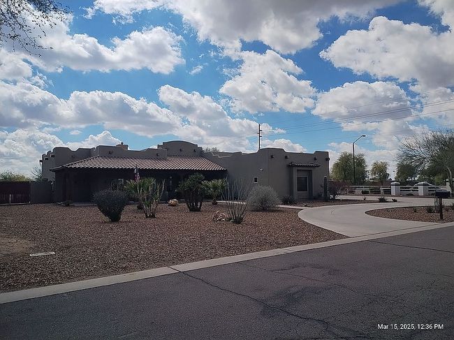 Preview of property located at 2423 E Arrowhead Trl
