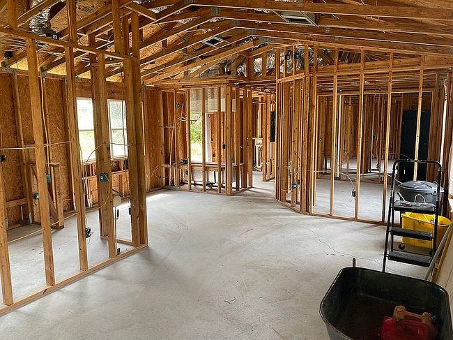 Additional photo 3 of property located at 15116 Ne 35th Avenue Rd