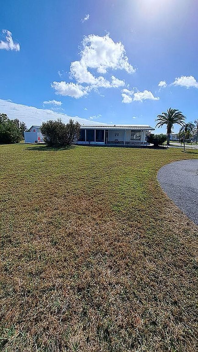 Image of 49 Compass Point