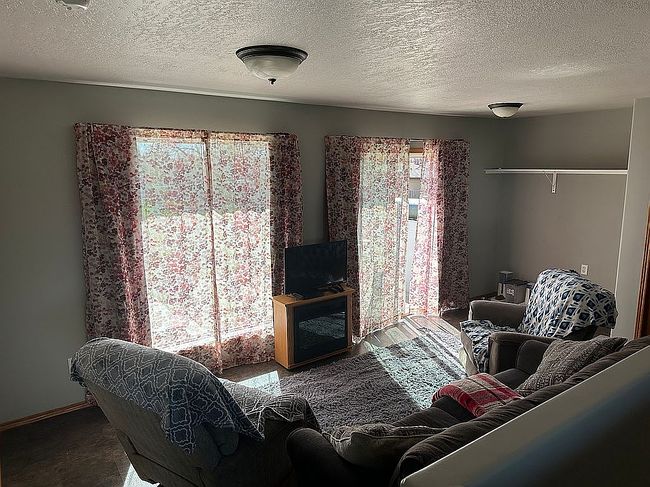 Image of 914 2nd Ave Nw