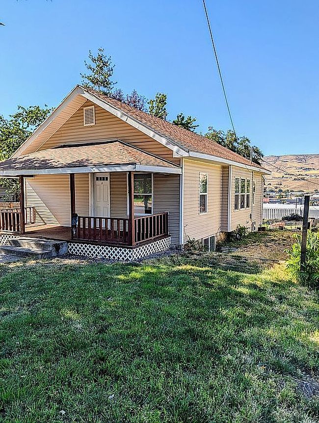 Photo of 1825 7th Ave, Lewiston, ID