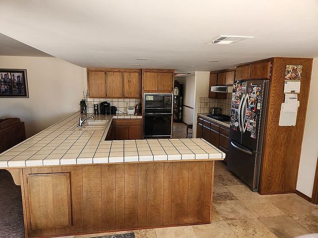 Additional photo 1 of property located at 18585 Seneca Ct