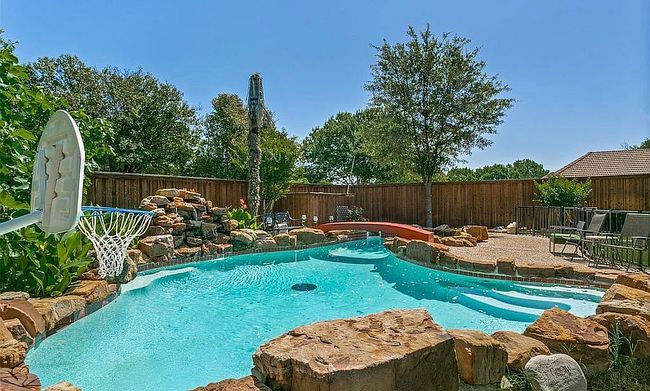 Photo of 708 Dove Cir, Coppell, TX