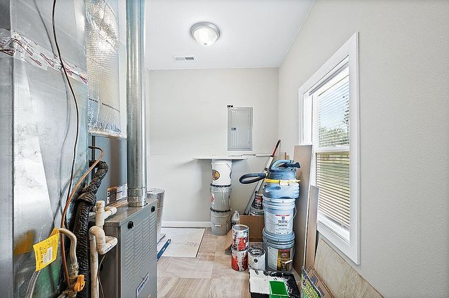 Additional photo 2 of property located at 1606 N Chautauqua Ave