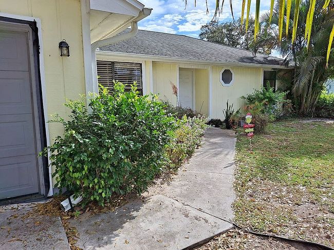 Photo of 385 Toledo St
