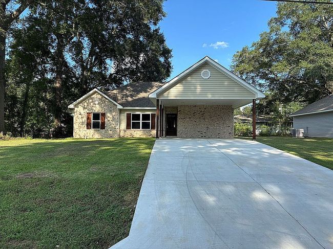Photo of 204 Clark St, Petal, MS