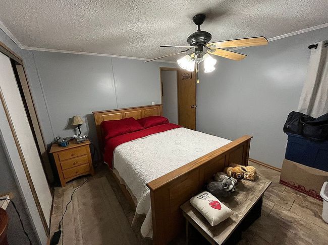 Image of 4 2nd St #4
