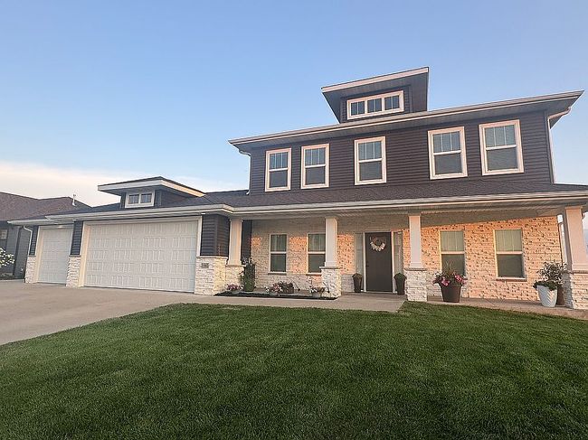 Photo of 1445 Salm Dr, North Liberty, IA