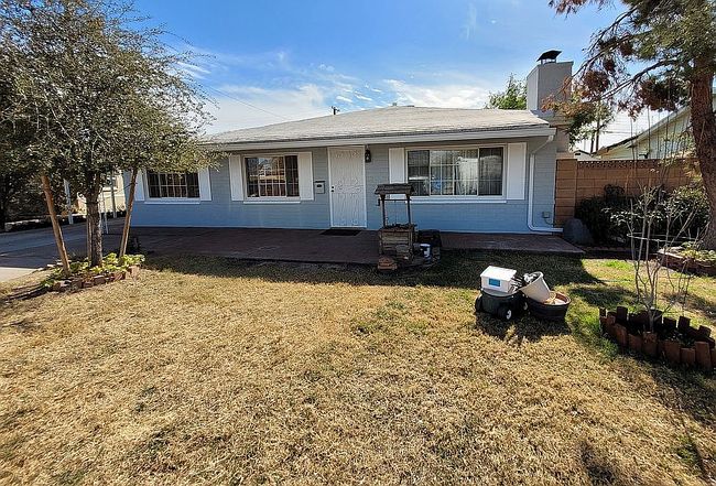 Preview of property located at 2321 W Claremont St