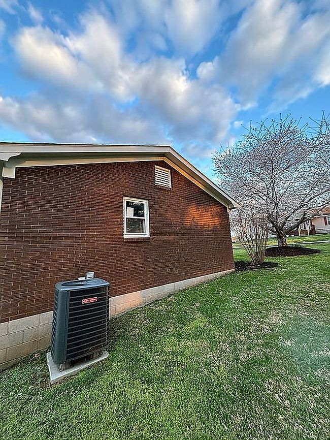 Image of 316 Lee Dr