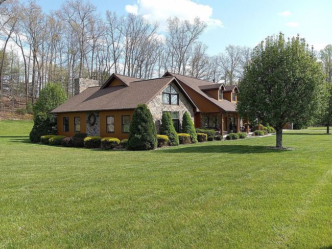 Image of 225 Vintage Oaks Way