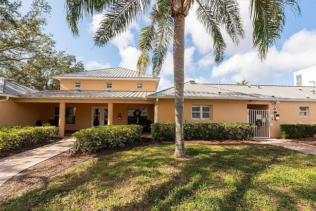 Image of 3780 Pinebrook Cir Apt 106