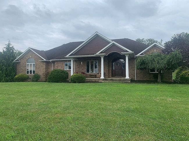 Photo of 577 Bovard Luxor Rd, Greensburg, PA