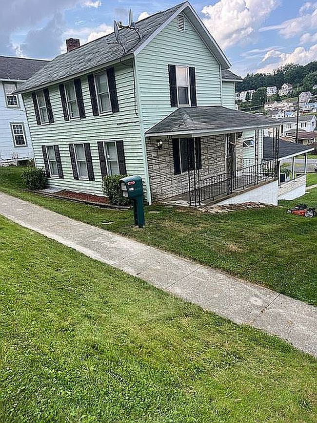 Photo of 618 Lang Ave, Patton, PA