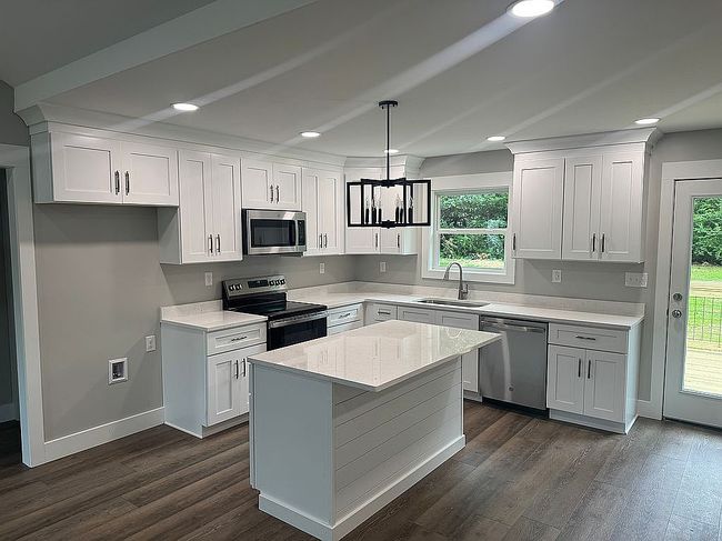 Image of 68 W Cherry St
