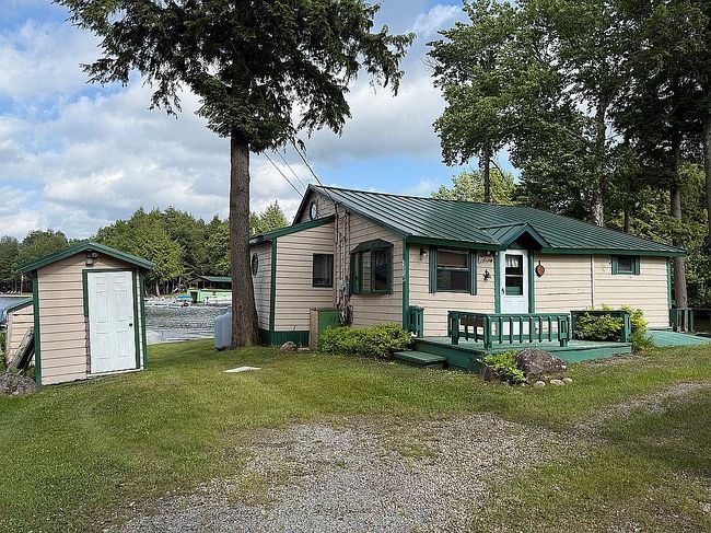 Photo of 314 Hollywood Rd, Old Forge, NY
