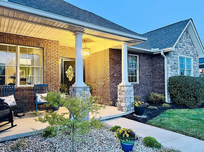 Image of 42 Deerfoot Dr