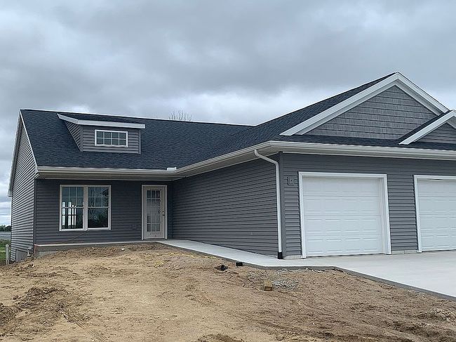 Image of 1275 Fieldstone Dr #1