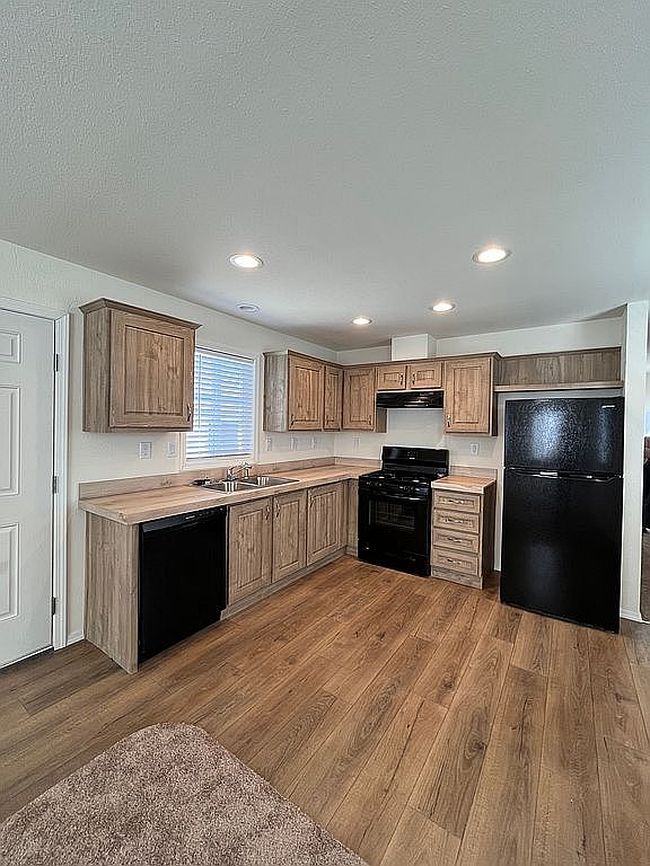 1060 S Main St #65, Brigham City, UT