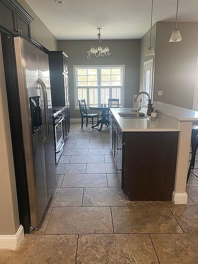 Photo of 513 Harrison Dr, Mechanicsburg, IL