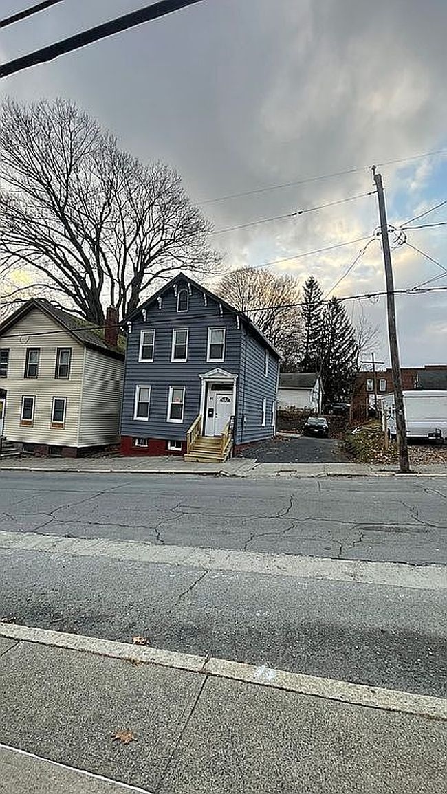 41 Brunswick Ave, Troy, NY