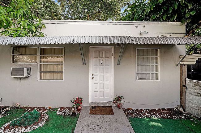 Photo of 1727 Nw 4th St
