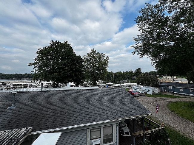 Photo of 92 Rohr St #4, Arnolds Park, IA
