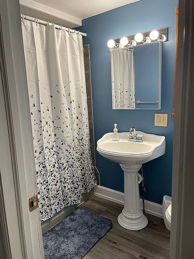 Preview of property located at 11621 N Elm Grove Dr