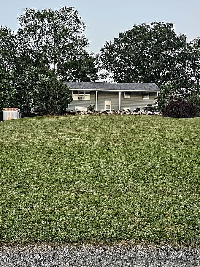 Photo of 642 Strahan Rd, New Columbia, PA
