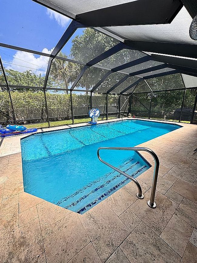 Image of 21920 Holly Tree Way