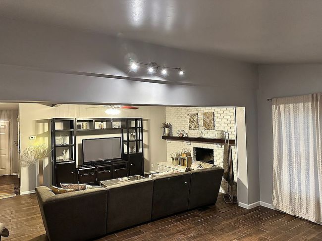 Additional photo 3 of property located at 5908 S 68th East Ave