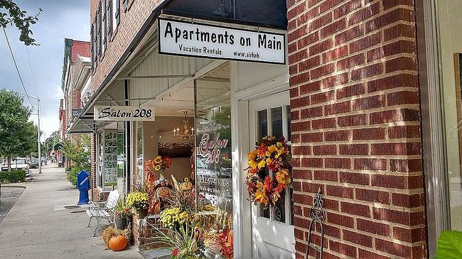Photo of 206 W Main St, Washington, NC