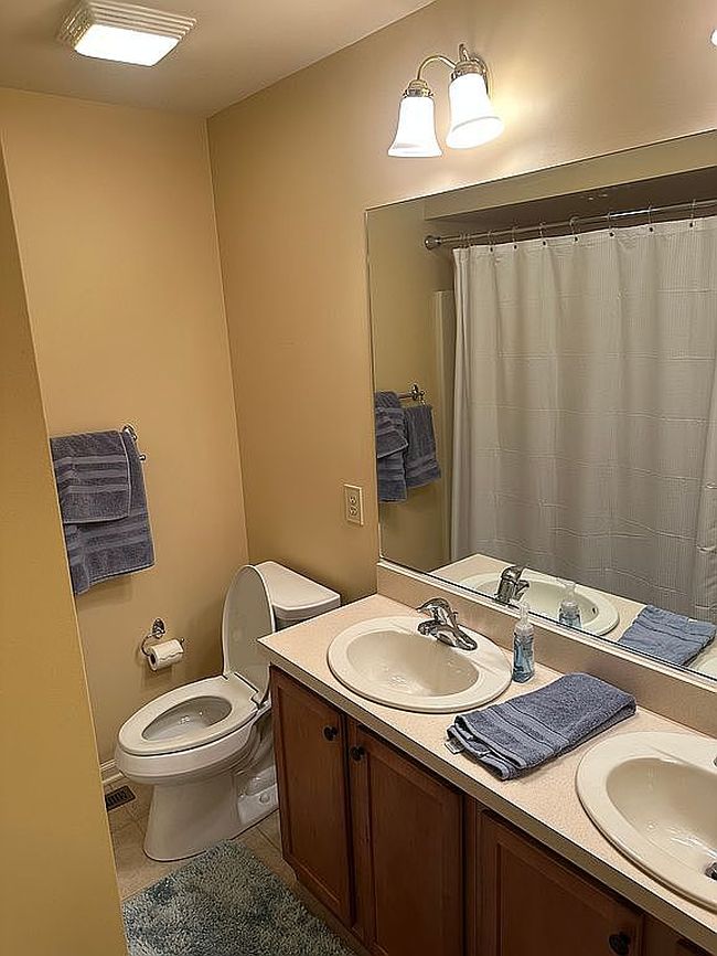 Photo of 42 N Chestnut Dr, Drums, PA