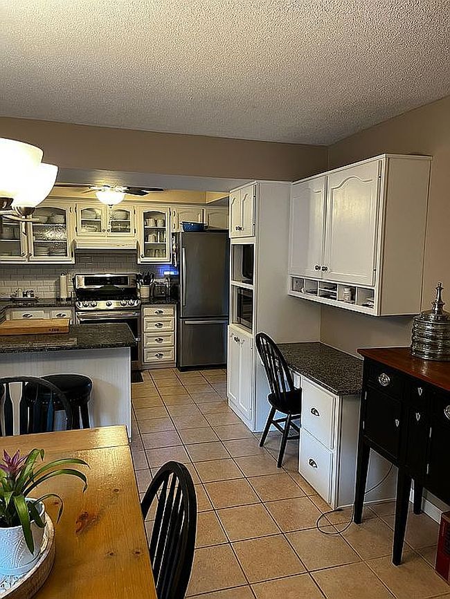 Photo of 2212 Celestial Dr Ne, Warren, OH