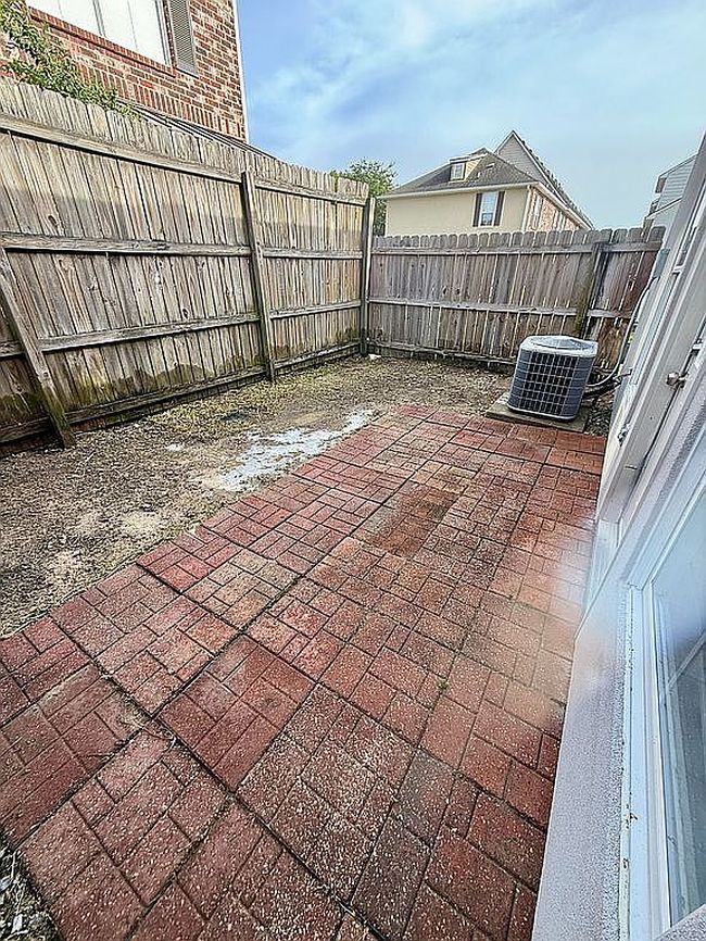 Image of 2403 Brightside Dr Apt 8