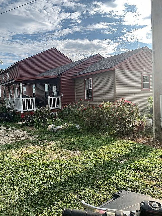 Image of 1090 Highway 289 S