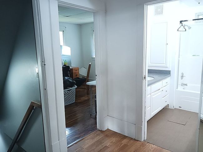 Photo of 1798 4th St Ne, Salem, OR